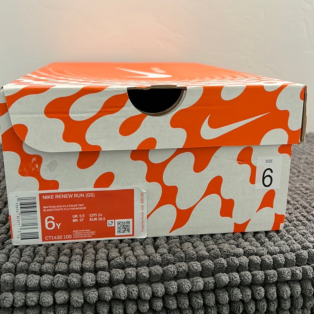 Nike Renew Run